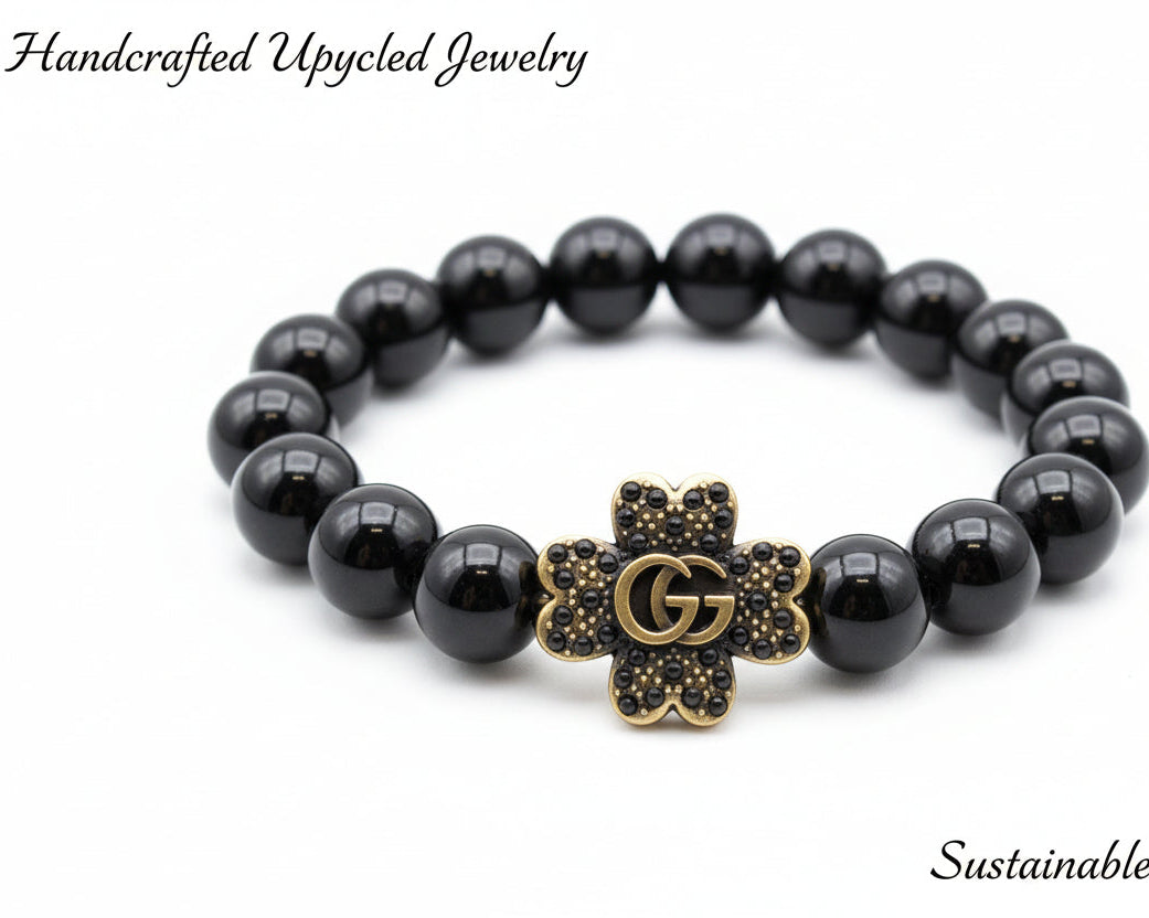 19- Upcycled Gold Clover Pendant Bracelet