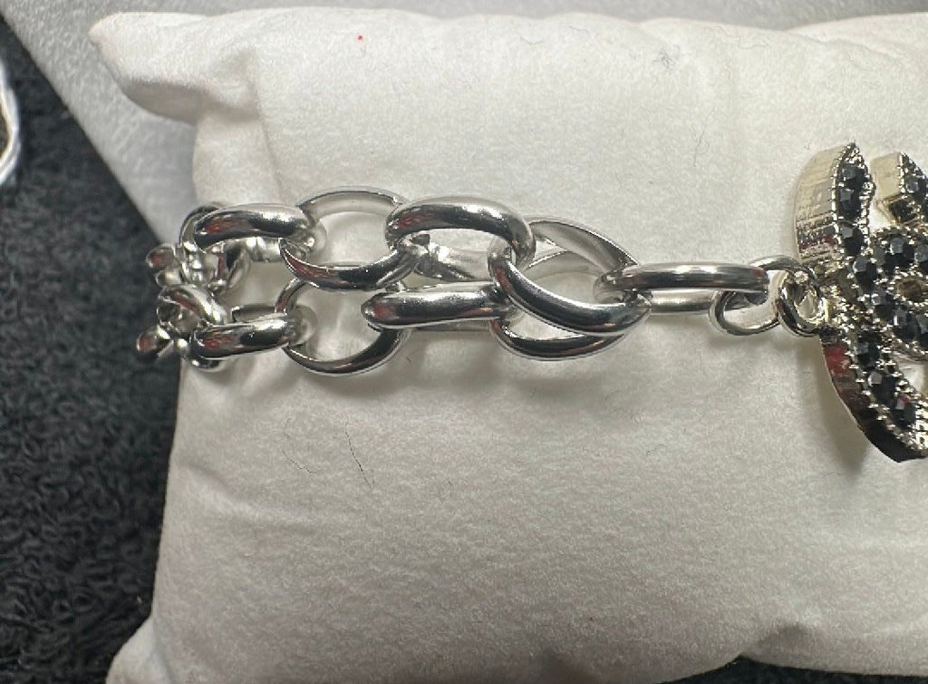 38- Upcycled Black Pendant Bracelet