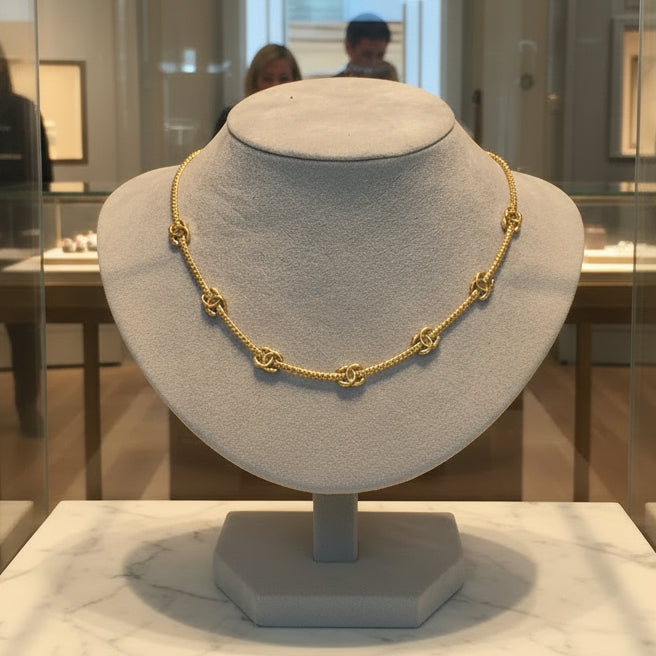 135- Gold necklace