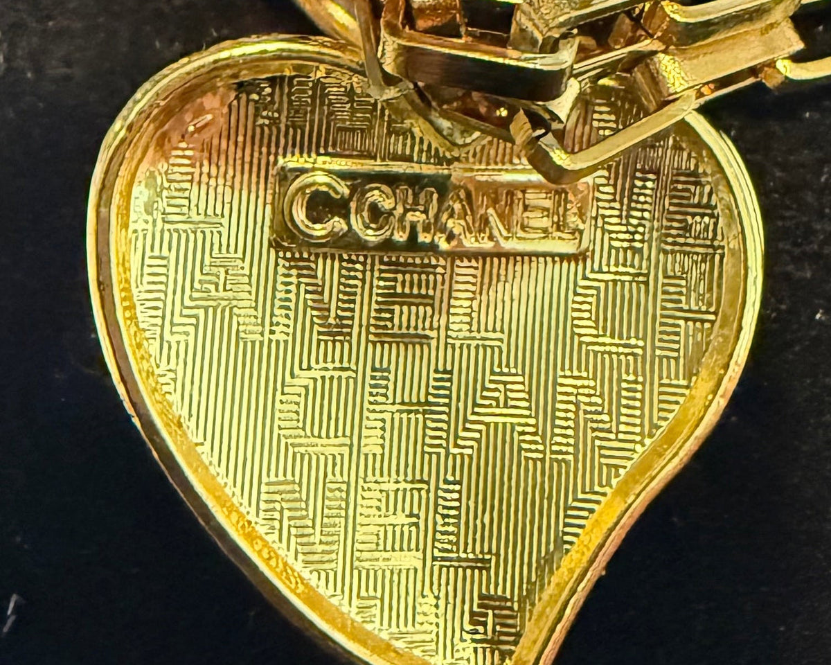 87 - Upcycled Gold Black Heart Pendant Bracelet