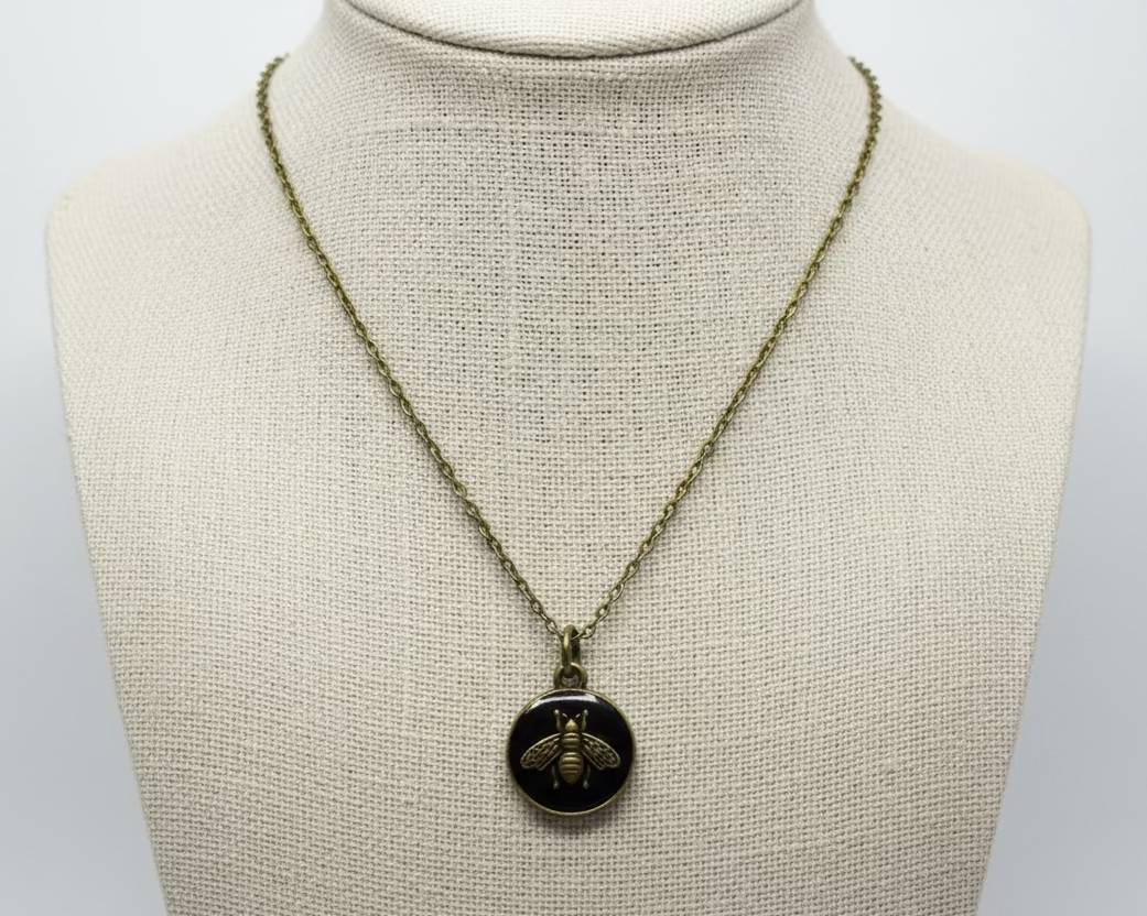 246- Black Bee Pendant Necklace